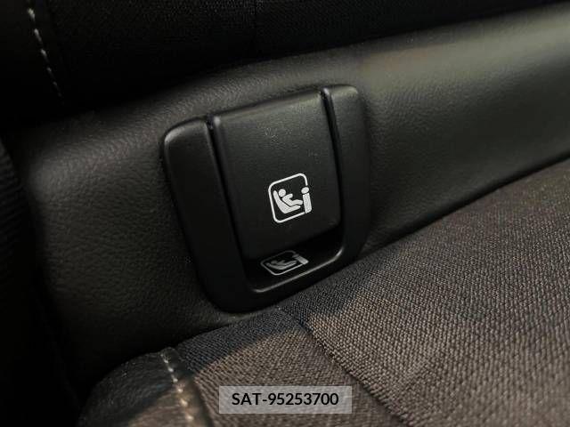 Volvo XC40 2019-03 251394-12