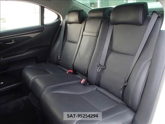 Lexus LS 2013-07 316818-12