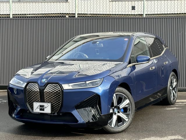 Bmw IX 2022-08 28125-0
