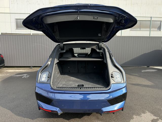 Bmw IX 2022-08 28125-9