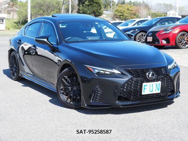 Lexus IS 2021-05 228383-2