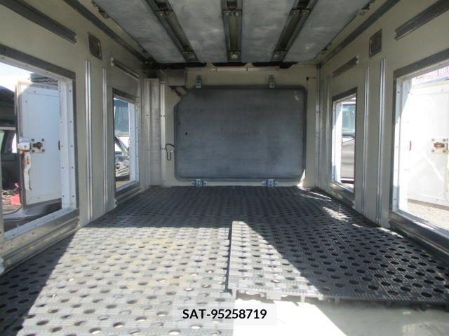 Hino DUTRO 2017-02 251834-15