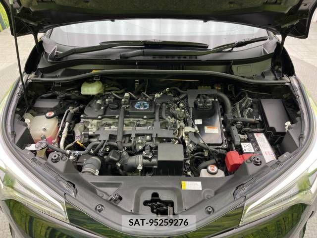 Toyota C-HR 2017-05 264199-18