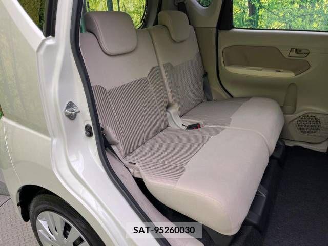 Daihatsu MOVE 2015-09 392404-8