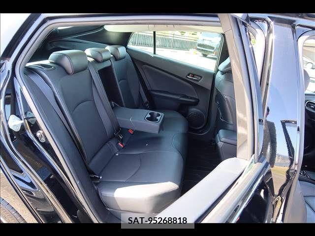 Toyota PRIUS 2020-02 252321-8