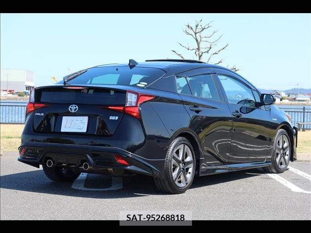 Toyota PRIUS 2020-02 252321-4