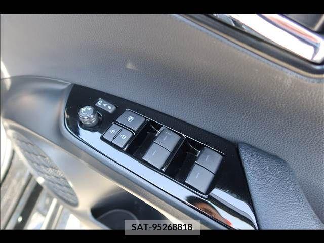Toyota PRIUS 2020-02 252321-19