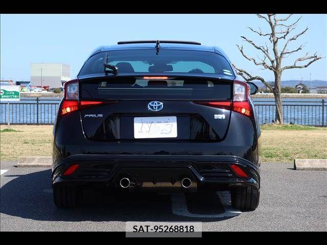 Toyota PRIUS 2020-02 252321-3