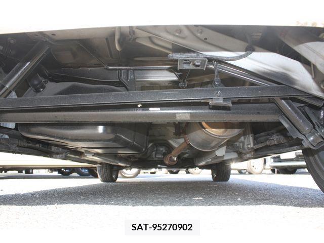 Mitsubishi EK CUSTOM 2014-06 217688-8