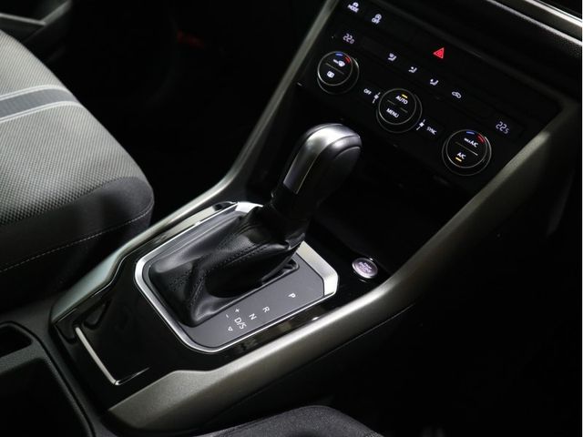 VolksWagen T-ROC 2021-09 21334-11