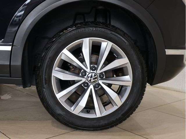 VolksWagen T-ROC 2021-09 21334-27
