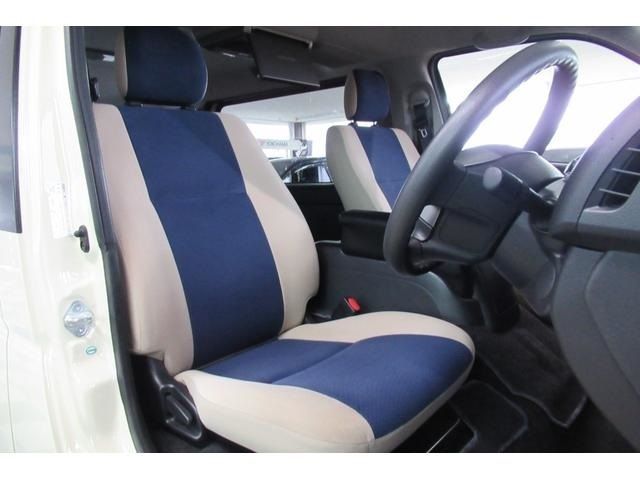 Toyota HIACE VAN 2018-01 11237-4