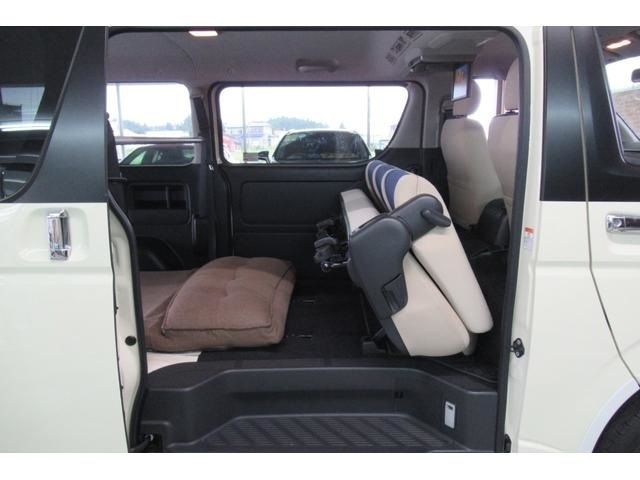 Toyota HIACE VAN 2018-01 11237-13