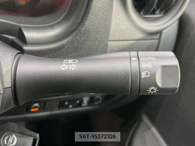 Nissan MARCH 2021-06 363192-6