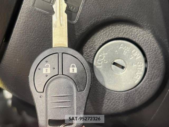 Nissan MARCH 2021-06 363192-7