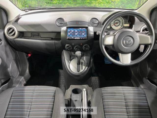 Mazda DEMIO 2010-08 396394-1