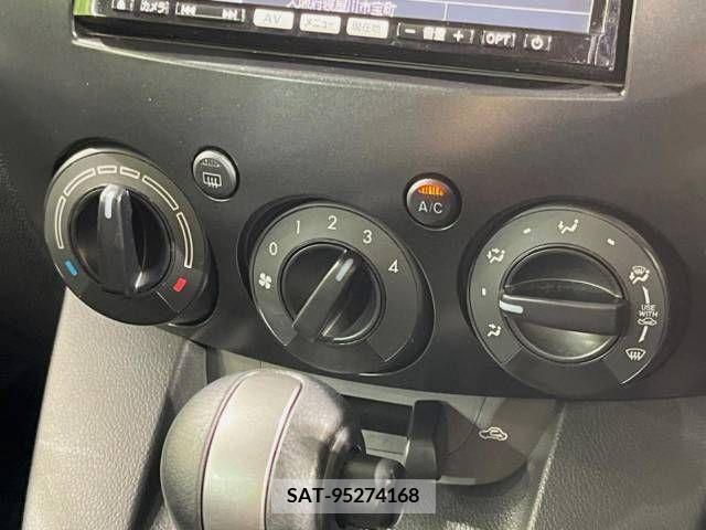Mazda DEMIO 2010-08 396394-7