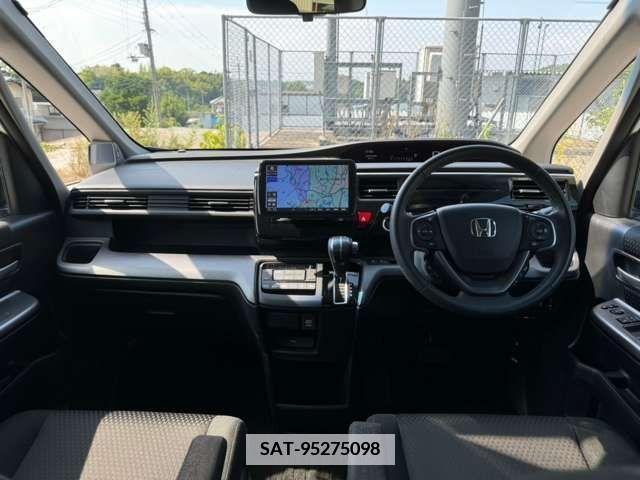 Honda e 2019-05 377246-1