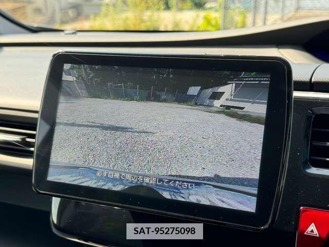 Honda e 2019-05 377246-11