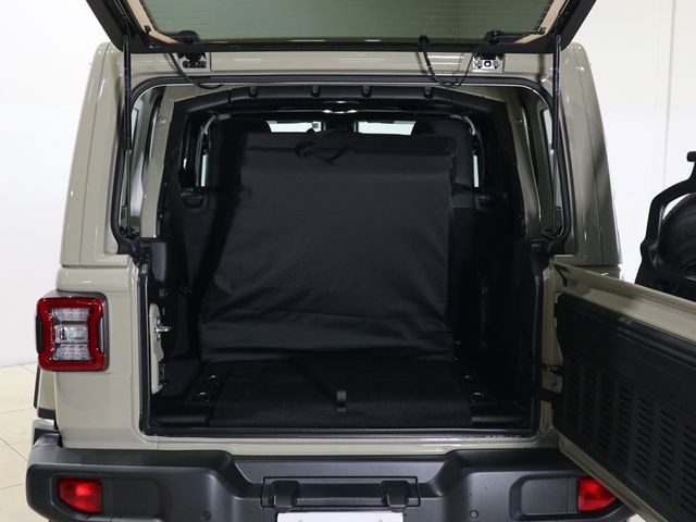 Jeep WRANGLER 2022-09 8590-21