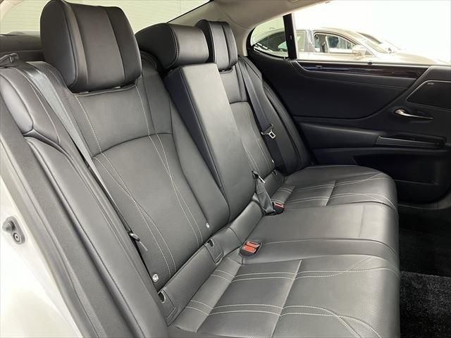 Lexus ES 2018-12 188537-20
