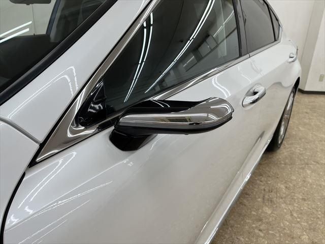 Lexus ES 2018-12 188537-12