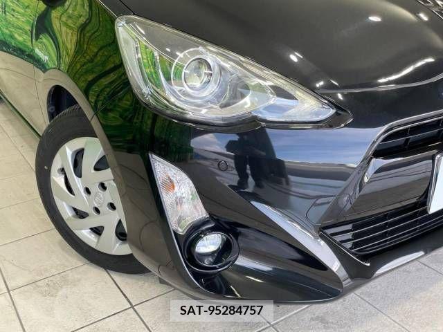 Toyota AQUA 2015-09 356256-12