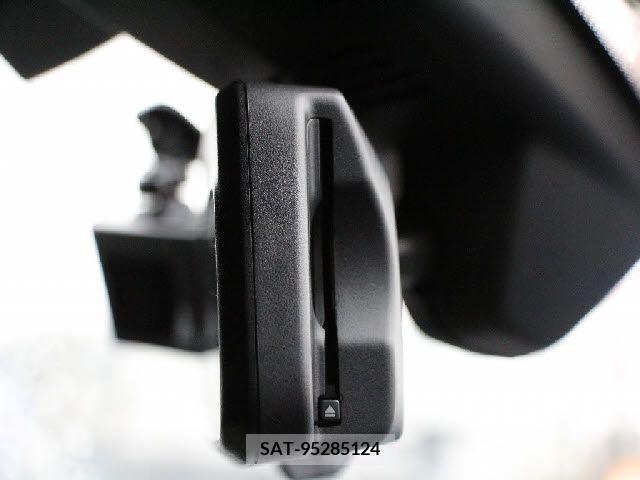 Bmw 1 SERIES 2019-12 221036-17