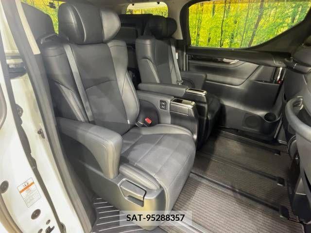 Toyota ALPHARD 2020-12 231460-9