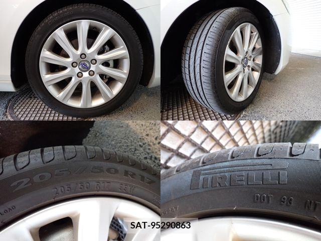 Volvo V40 2013-12 348249-24