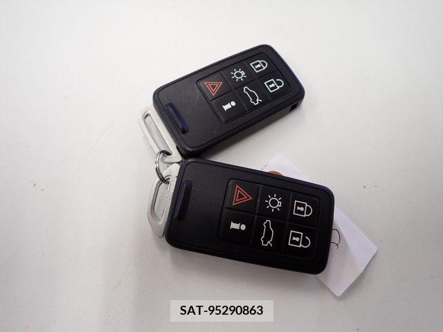 Volvo V40 2013-12 348249-27