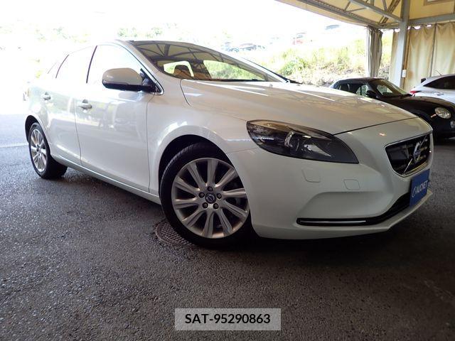 Volvo V40 2013-12 348249-0