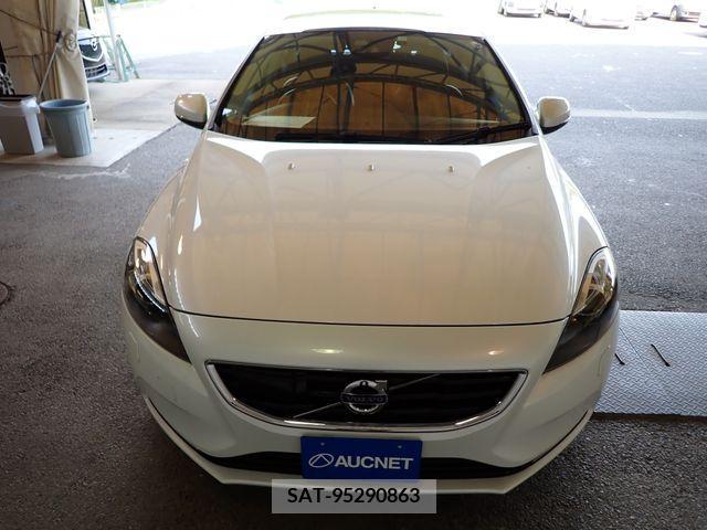 Volvo V40 2013-12 348249-4