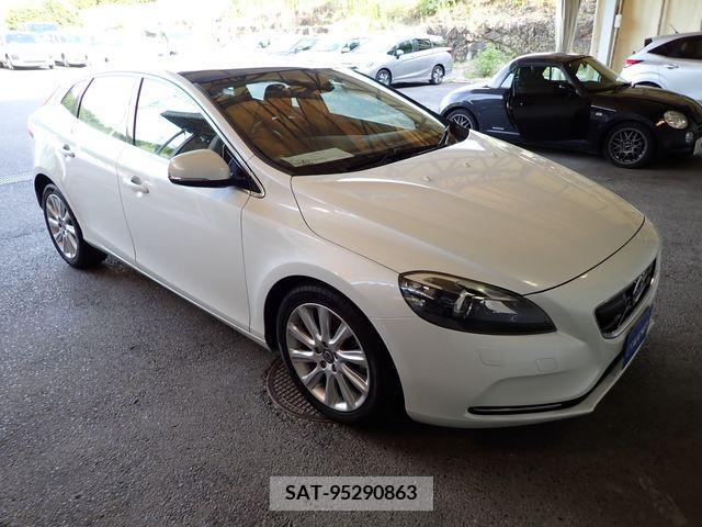 Volvo V40 2013-12 348249-3