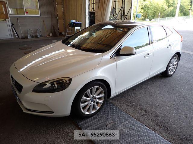 Volvo V40 2013-12 348249-6