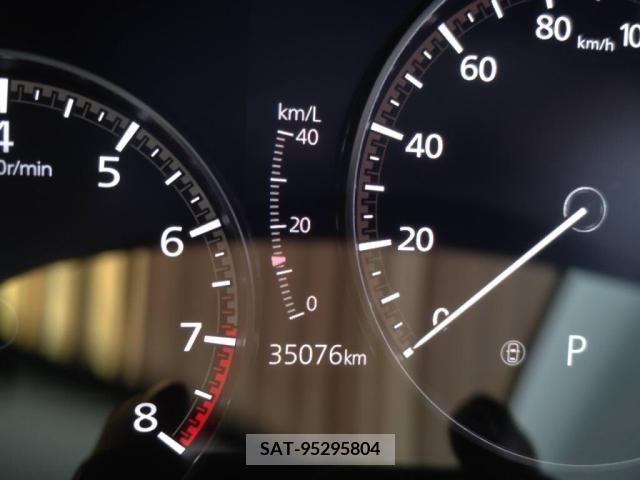 Mazda CX-30 2019-12 302110-28