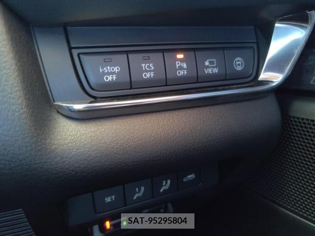 Mazda CX-30 2019-12 302110-18