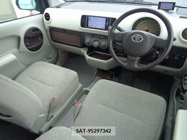 Toyota PASSO 2012-10 379120-9