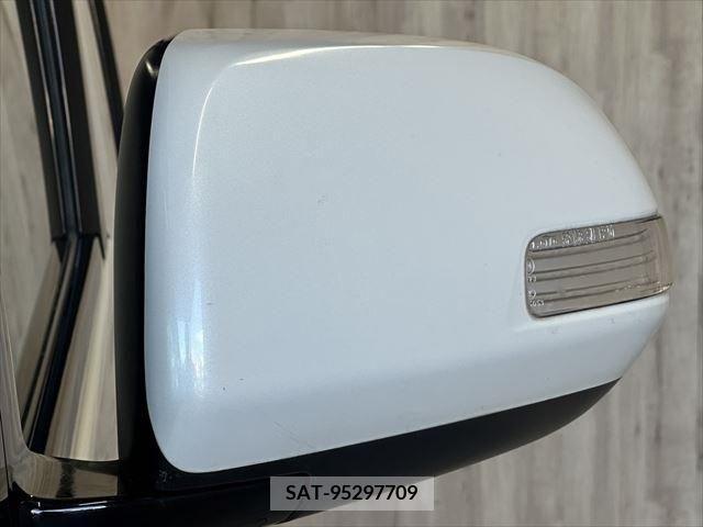 Toyota VELLFIRE 2009-09 394735-25