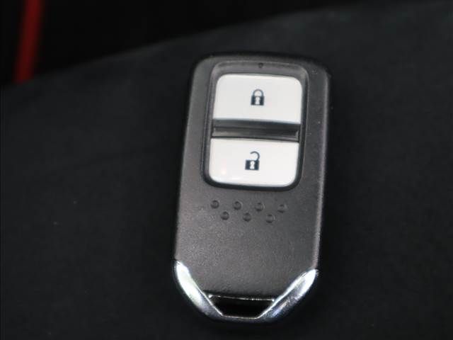 Honda S660 2016-10 11257-9