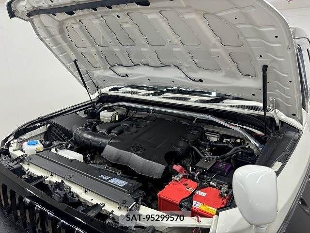 Toyota FJ CRUISER 2014-05 304464-17