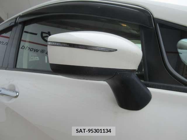 Nissan NOTE 2019-02 328743-14