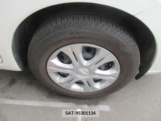 Nissan NOTE 2019-02 328743-12