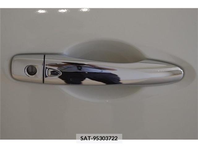 Nissan KICKS 2022-05 338145-28