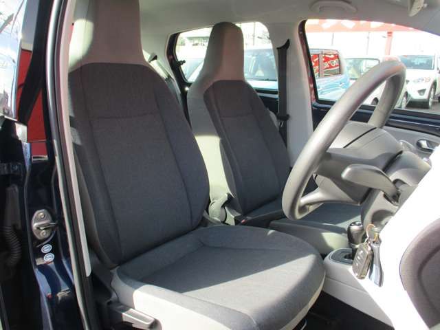 VolksWagen UP! 2013-09 193862-9