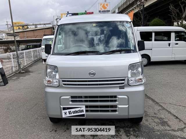 Nissan CLIPPER 2017-11 334733-1