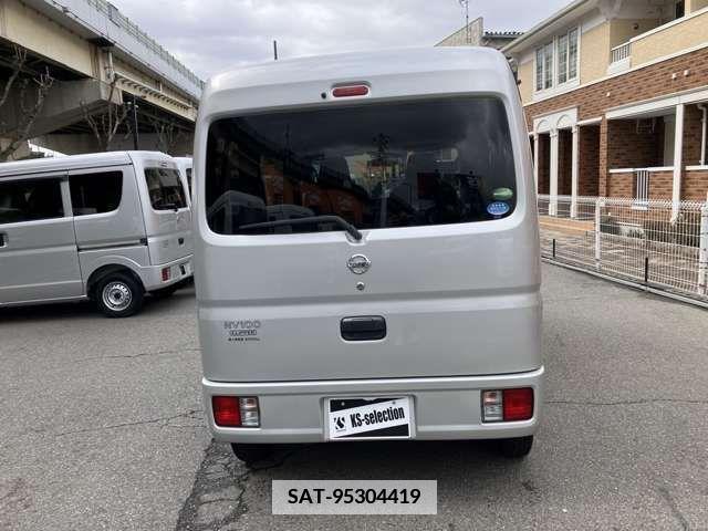 Nissan CLIPPER 2017-11 334733-5