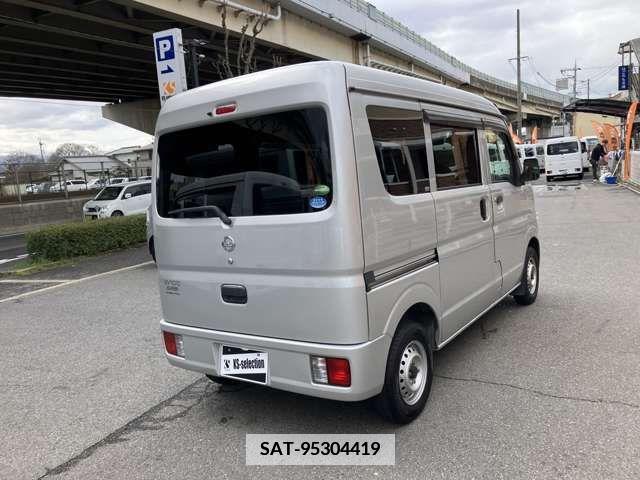 Nissan CLIPPER 2017-11 334733-4