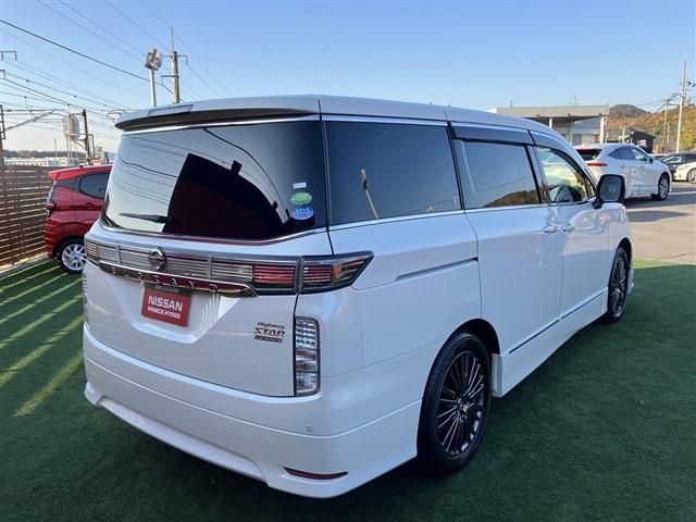Nissan ELGRAND 2018-09 189919-24