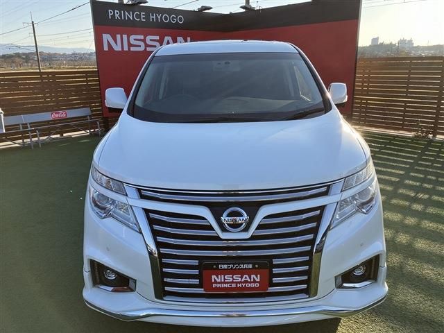 Nissan ELGRAND 2018-09 189919-17